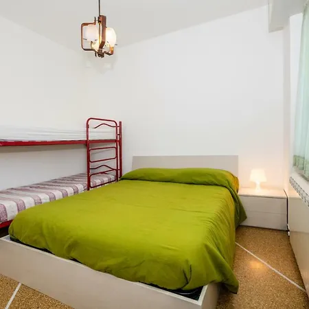 Finalmarina Centro Appartement *
